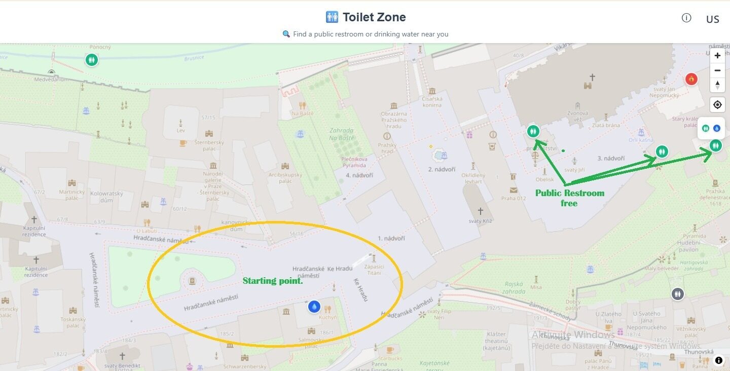 Annotated map showing public restrooms near the parade starting point at Hradčanské Square.
